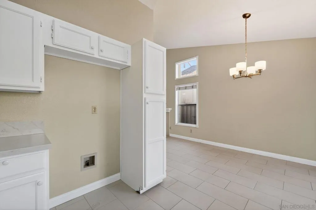 31850 Via Barraza, Temecula, California 92592 home-pic-22